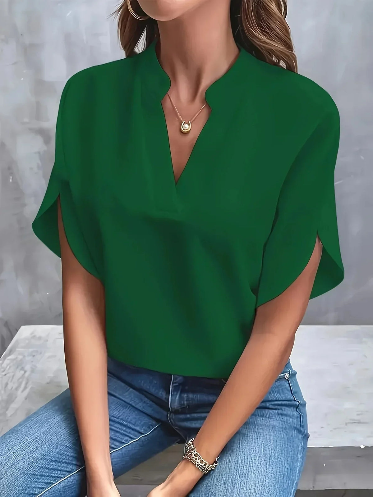 Bettina | Dame Elegant Split Ærme V-Hals Bluse