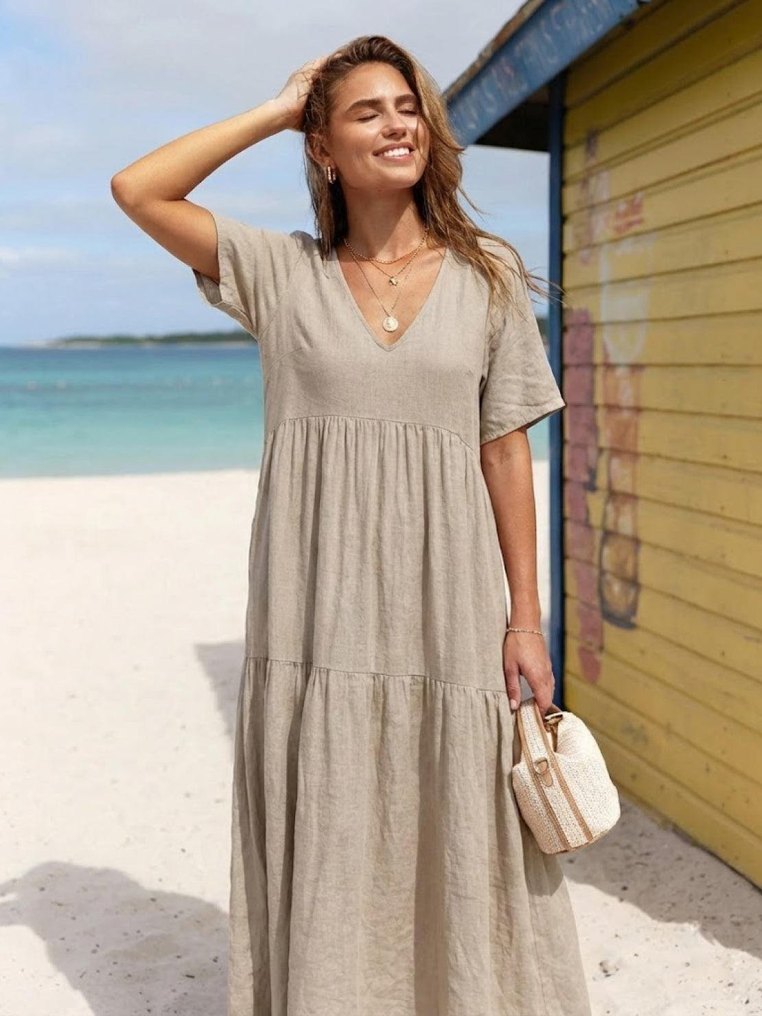 Karla | Boho Maxi Kjole V-Udskæring Korte Ærmer Lagdelt