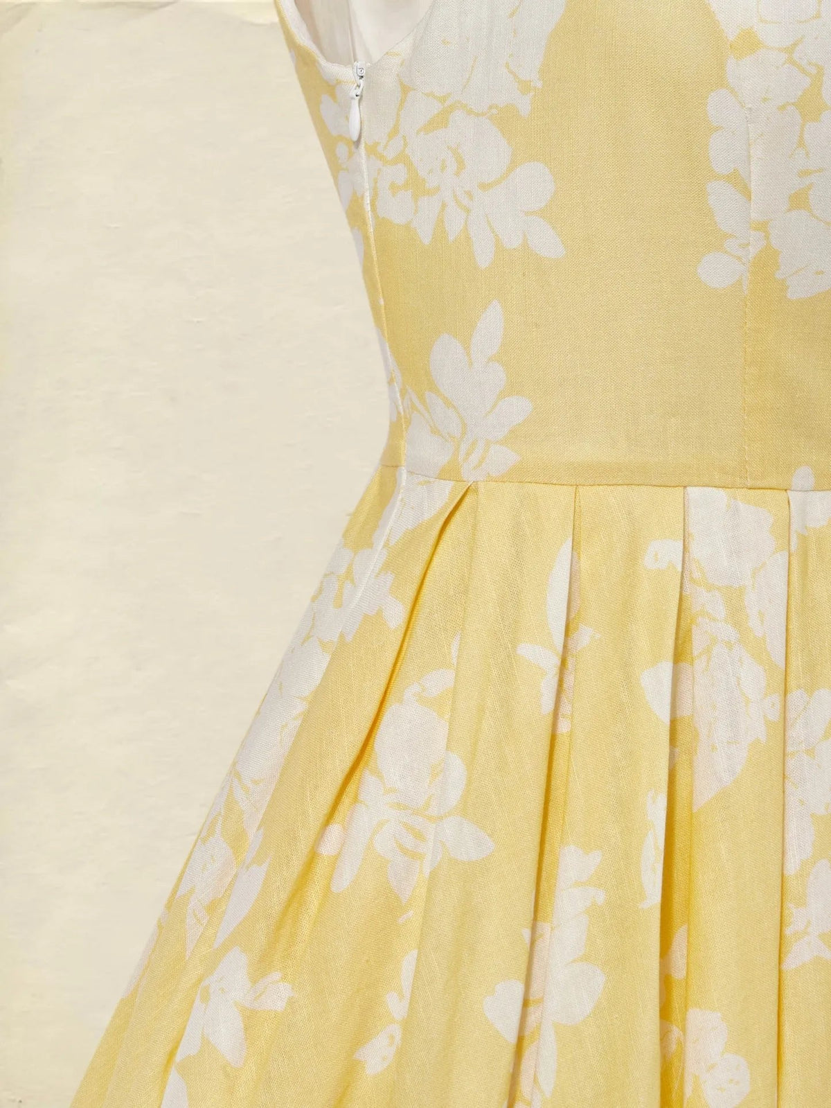 Isabella | Dame Blomstret Linen Midi Kjole Ærmeløs