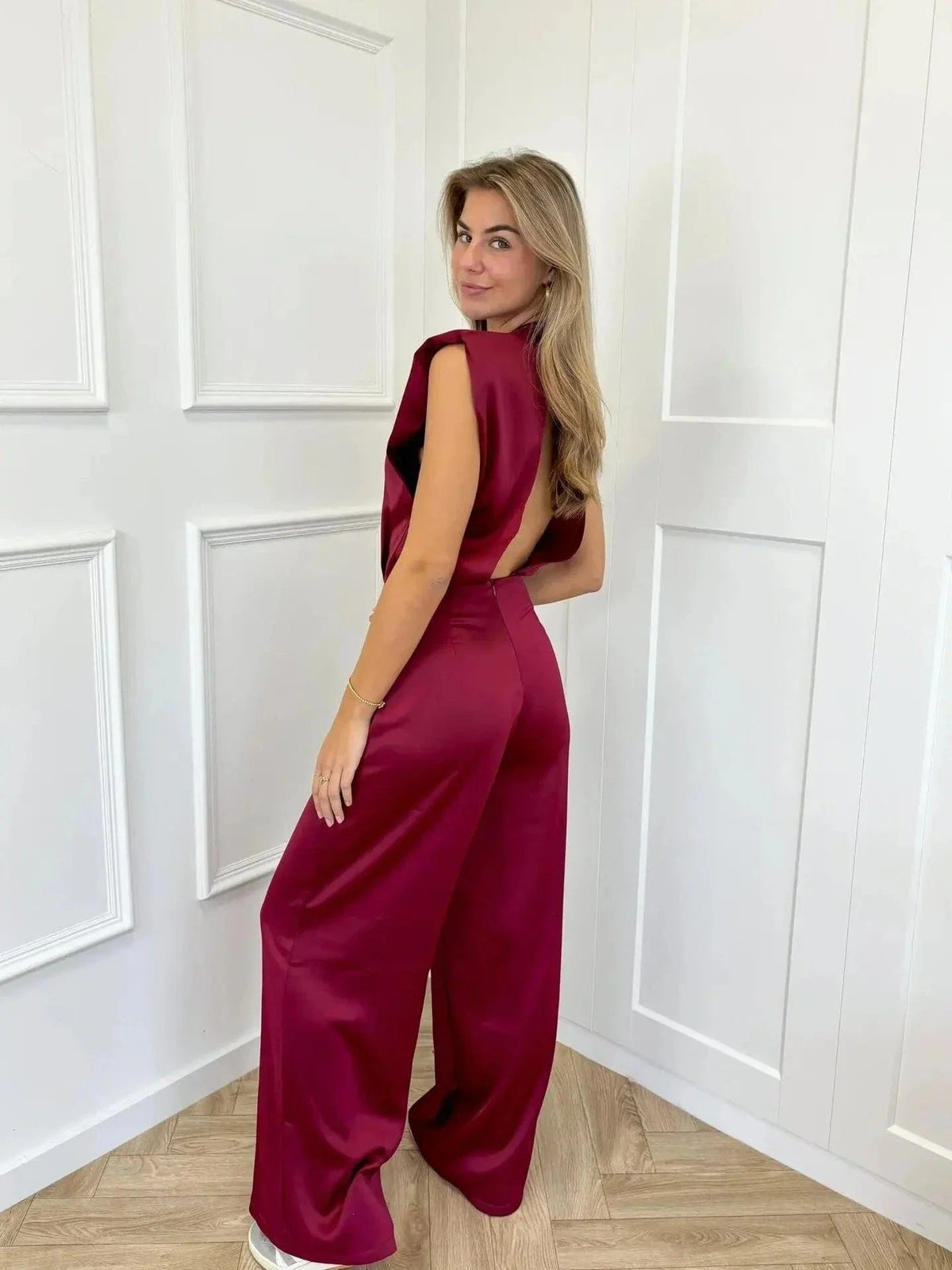 Josefine | Dame Satin Jumpsuit Brede Ben Ærmeløs Ettyksstykke
