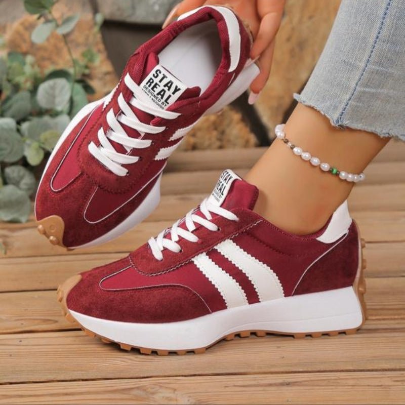 Clara | Damers Retro Platform Chunky Sneakers med Snørebånd