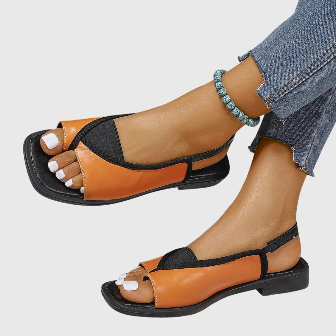 Alvhilde | Dame Kontrast Rem Flade Sandaler