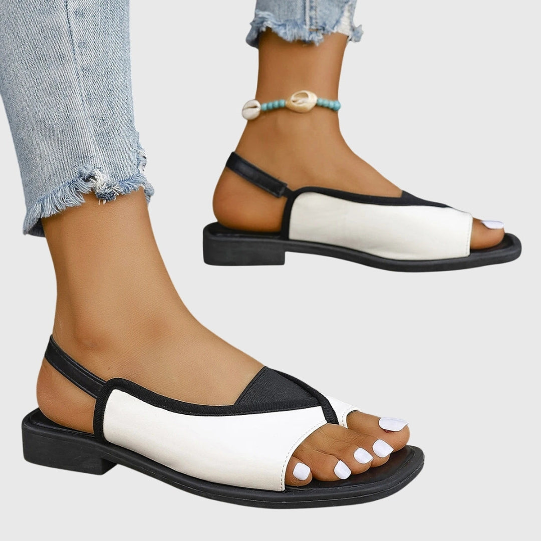 Alvhilde | Dame Kontrast Rem Flade Sandaler