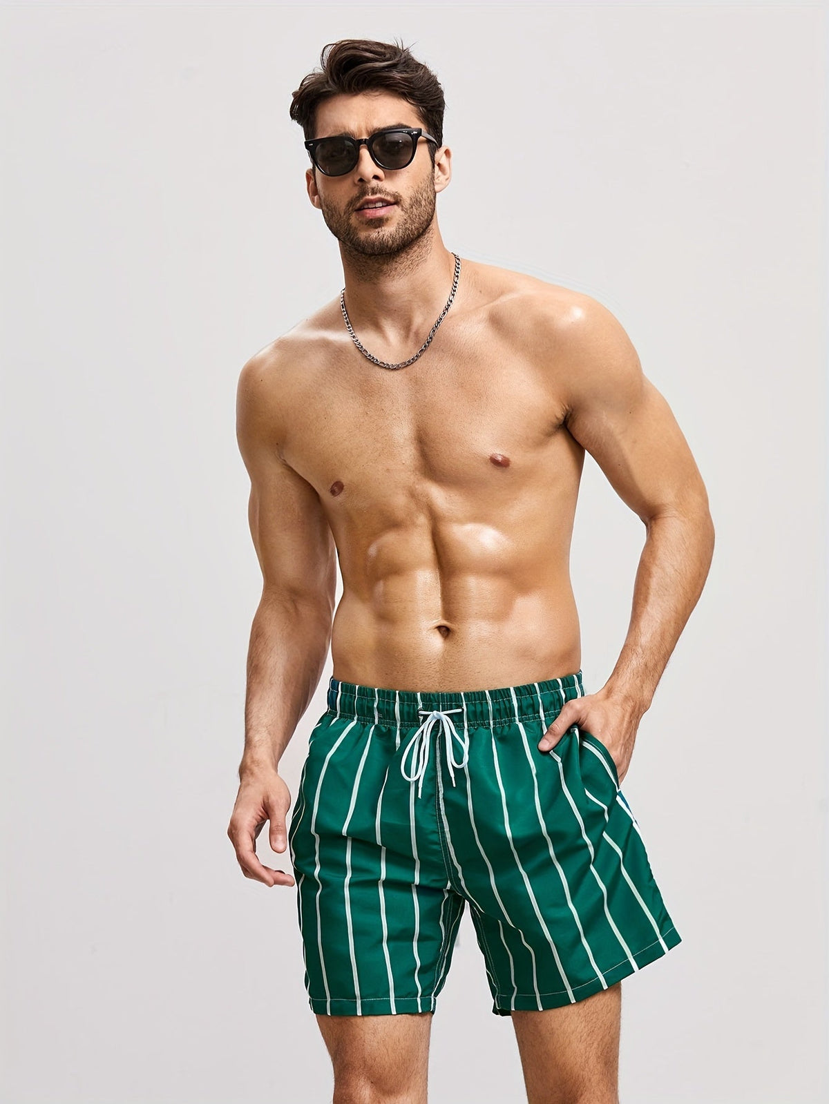 Tomas | Behagelige Stribede Sommer Shorts