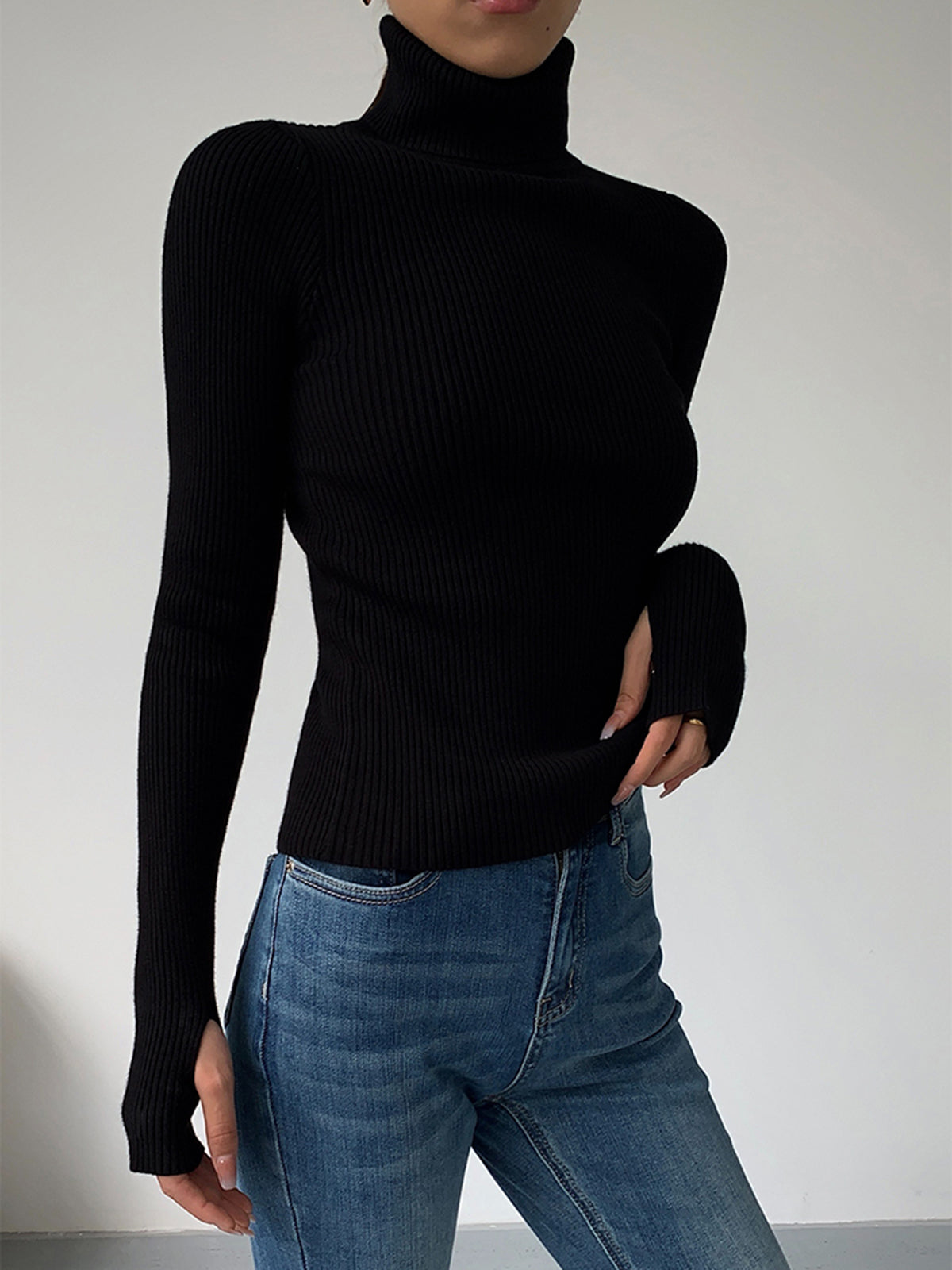 Birthe | Dame Forårs Stilfuld Ribstrikket Rullekrave Sweater