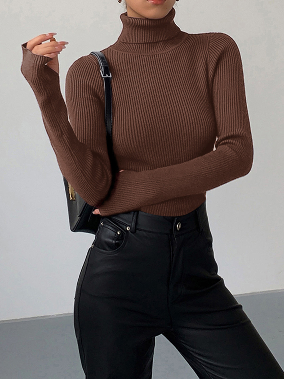 Birthe | Dame Forårs Stilfuld Ribstrikket Rullekrave Sweater