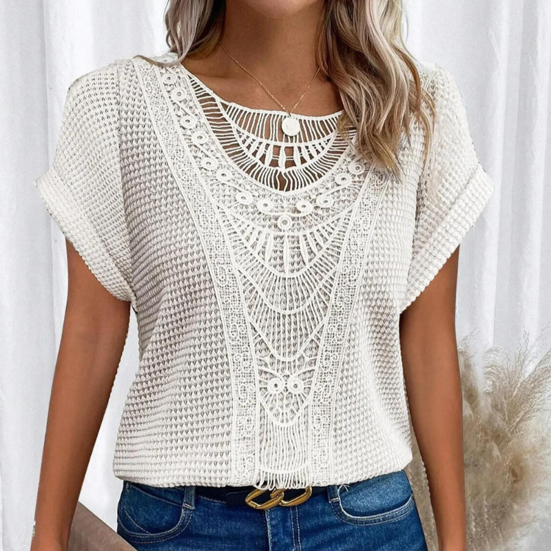 Vanja | Stilfuld Top med Blonde Detalje