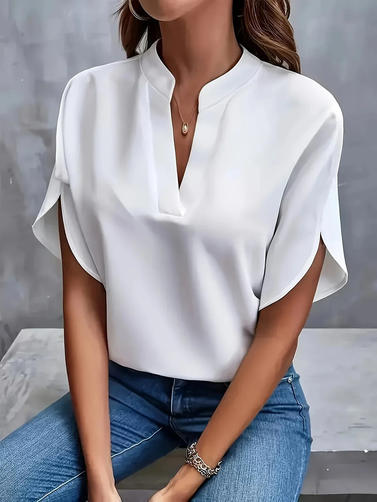 Bettina | Dame Elegant Split Ærme V-Hals Bluse