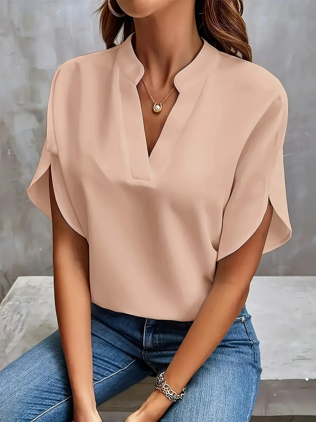 Bettina | Dame Elegant Split Ærme V-Hals Bluse