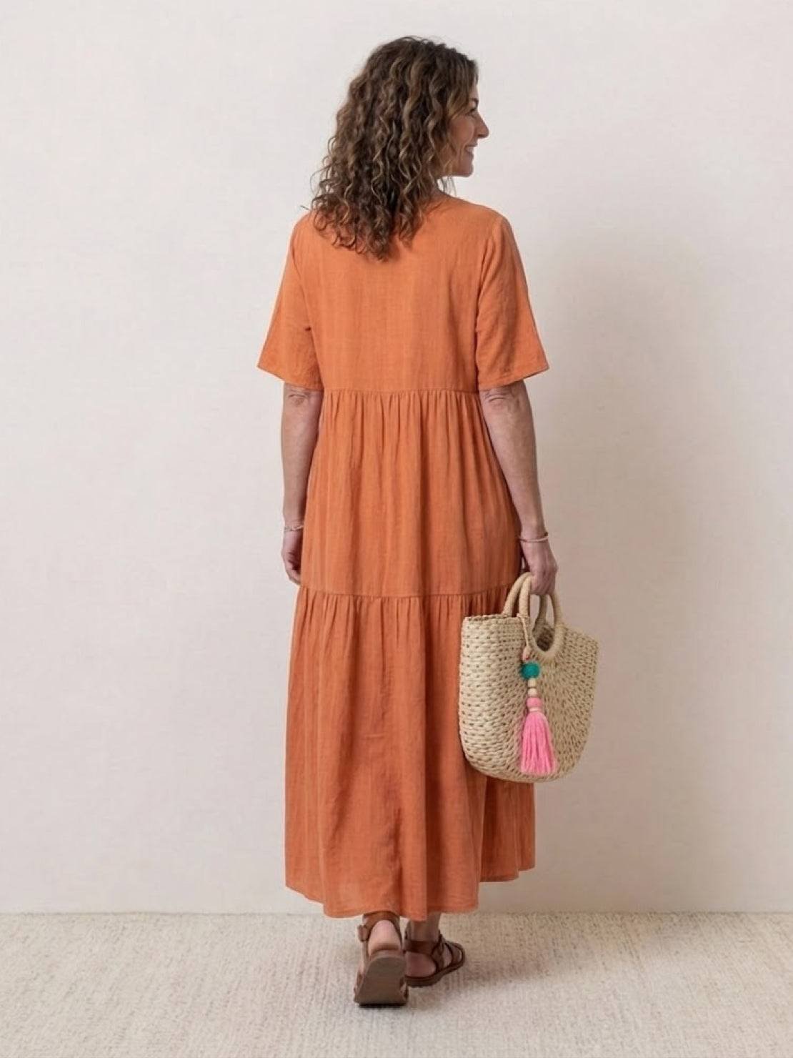 Karla | Boho Maxi Kjole V-Udskæring Korte Ærmer Lagdelt