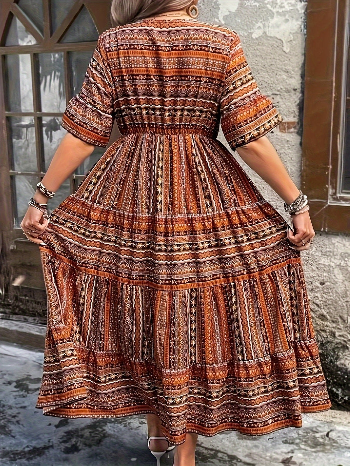 Laura | Boho Maxi Kjole V-udskæring Trykt Mønster Flydende