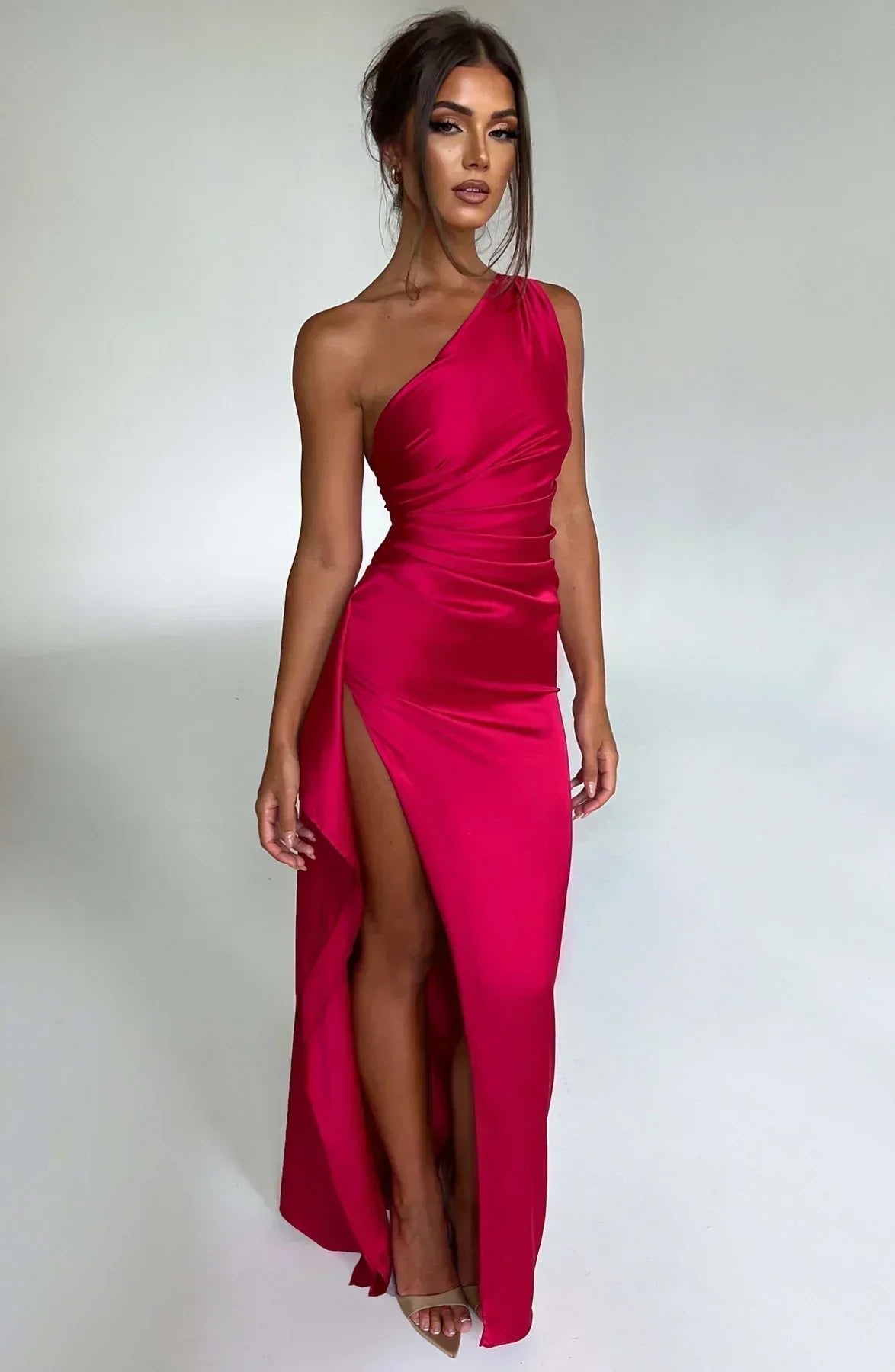 Laura | Dame Asymmetrisk One-Shoulder Satin Maxi Aftenkjole Høj Slids