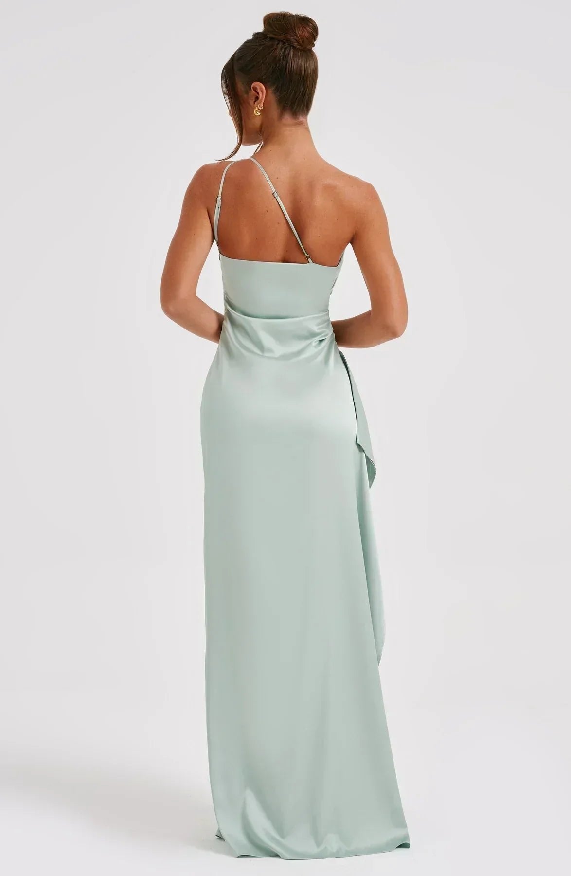 Laura | Dame Asymmetrisk One-Shoulder Satin Maxi Aftenkjole Høj Slids