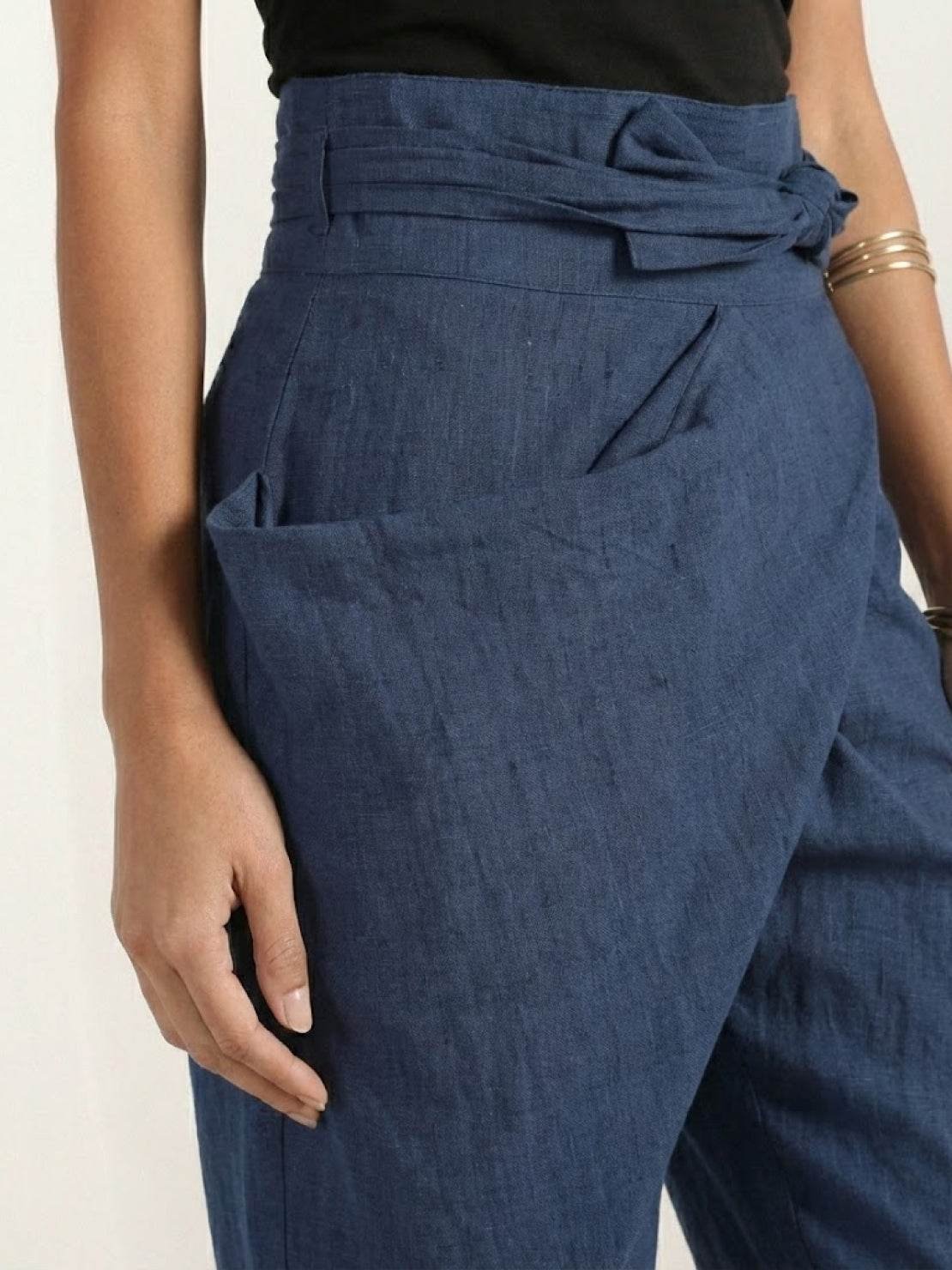 Mathilde | Dame Højtaljede Wrap-Front Afsmalnende Cropped Bukser
