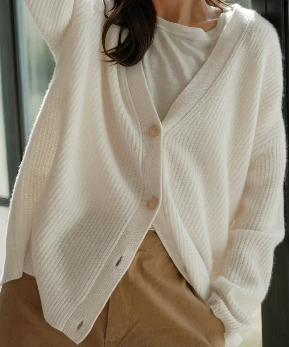 Astrid | Dame Kashmir V-hals Strikket Cardigan Klassisk Pasform