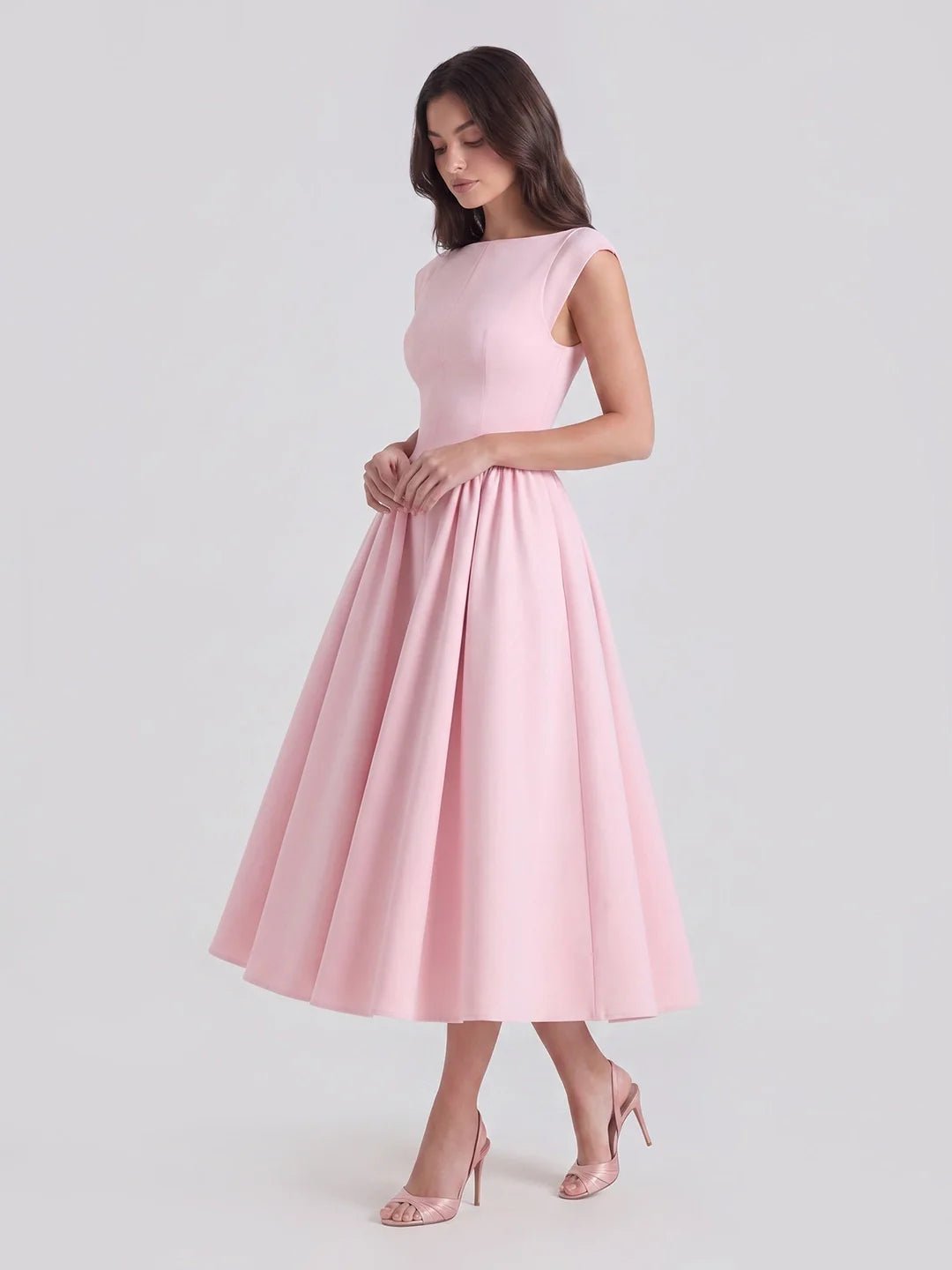 Ida | Dame Satin Midi Kjole Bådhals Korte Ærmer