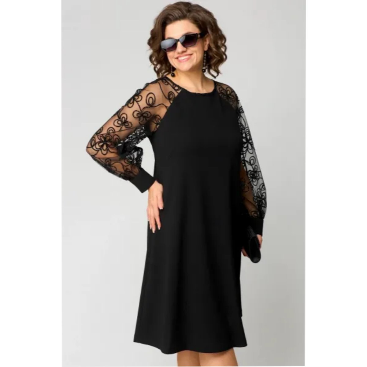 Ella | Damernes elegante knælange formal dresses blondeermer A-linje