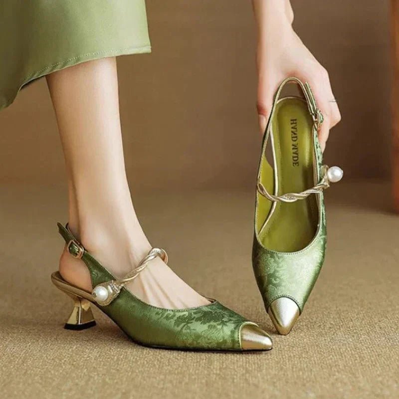 Nora | Damers Blomsterjacquard Spidstå Kitten Heel Slingback Pumps