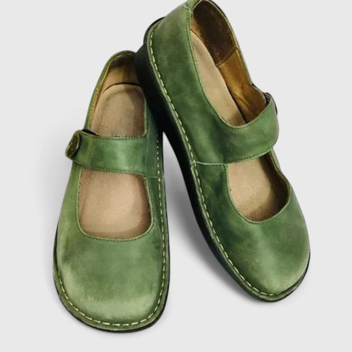 Vilma | Kvinders Slip On Sko Med Rem Detalje