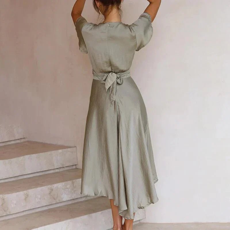 Freja | Luna Damer Satin Midi Kjole Dyb V-udskæring Butterfly Ærmer
