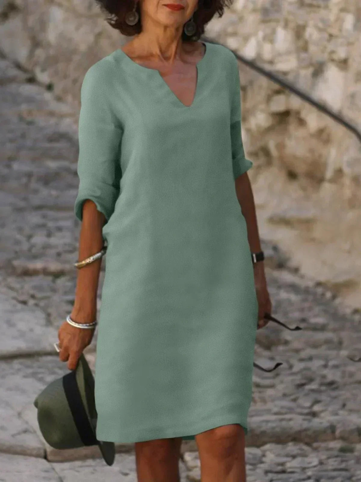Yrsa | Dame Elegant Midi Kjole Med V-Udskæring